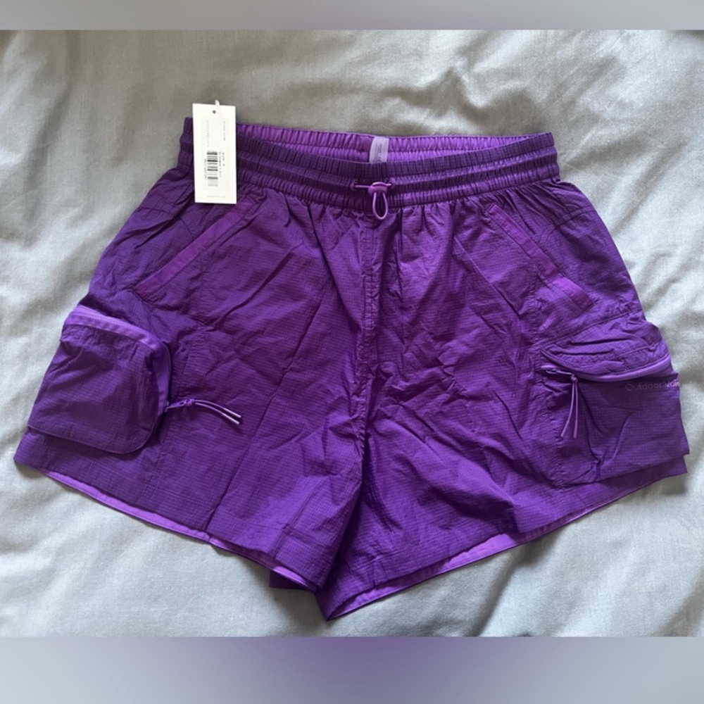NWT Outdoor Voices Windbreaker Short 3" Size M -Purple Jellyfish